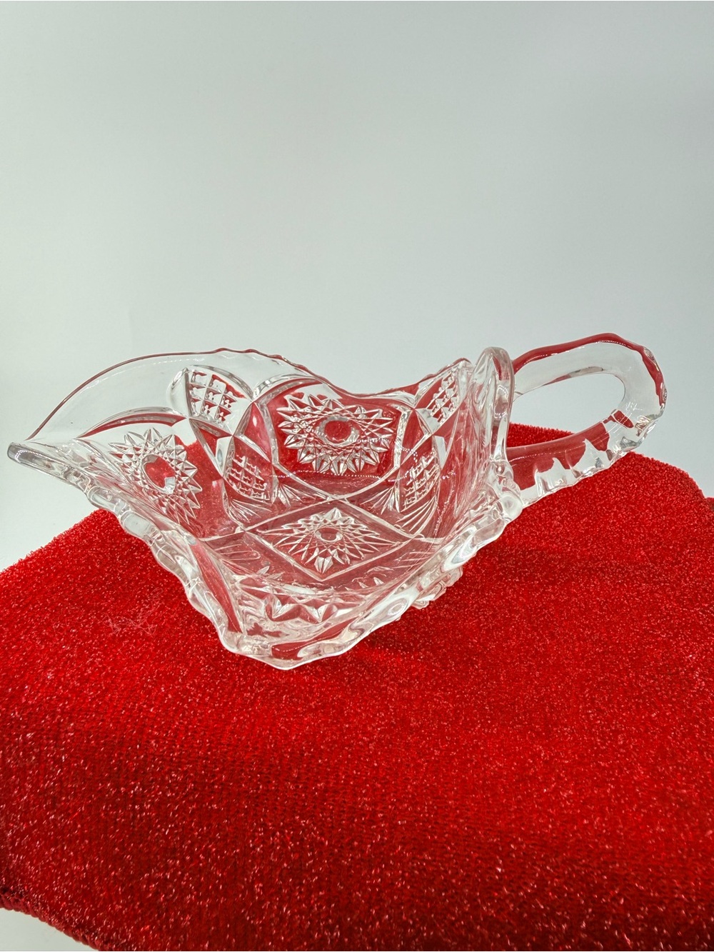 Clear Cut Glass Serving Bowl with Handle - Elegant Crystal-Style Design